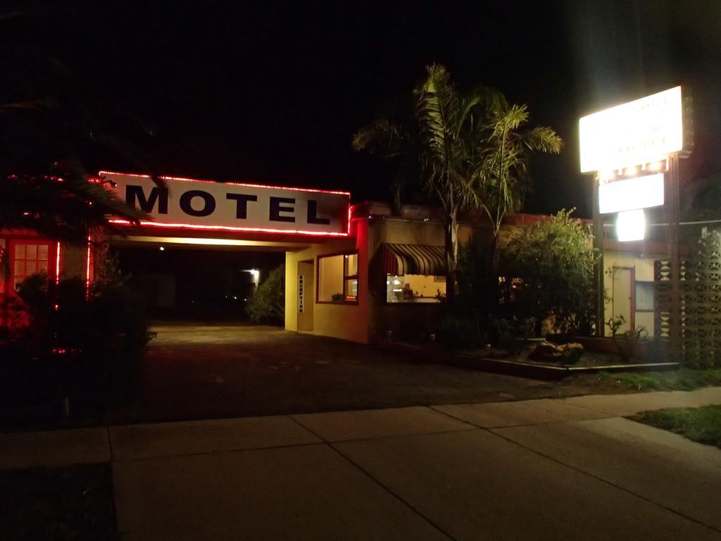 Nhill Oasis Motel 외부 사진